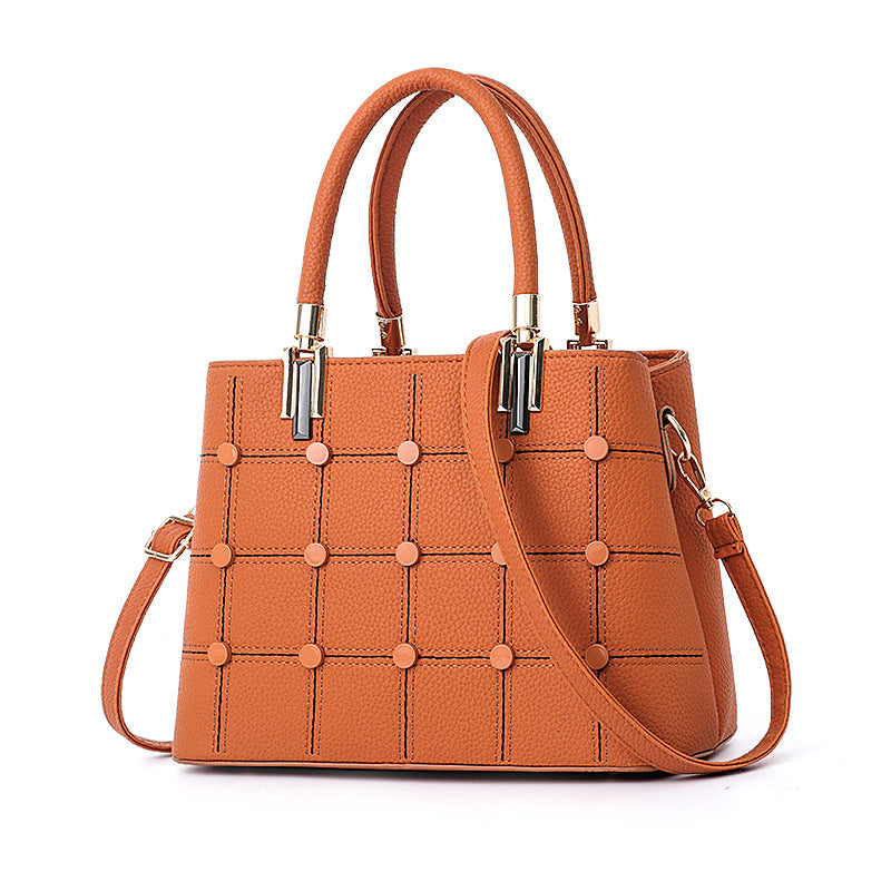 Womens Luxury Rivet Large Capacity Handbag