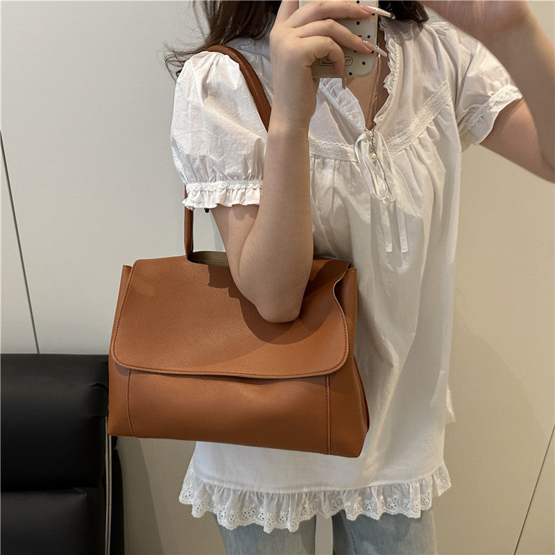 Women's Large Capacity PU Tote Bag for Daily Commuter Style