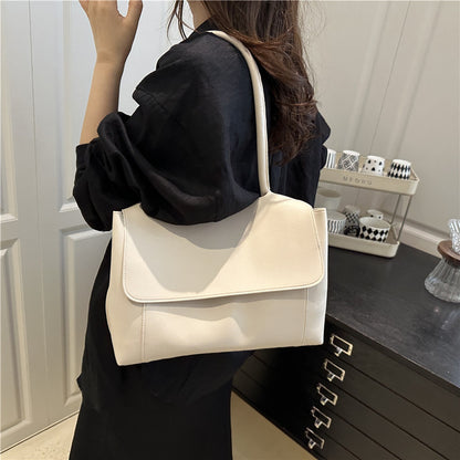Women's Large Capacity PU Tote Bag for Daily Commuter Style